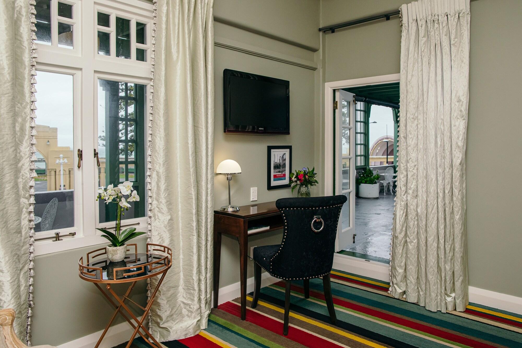 Art Deco Masonic Hotel Napier Bagian luar foto