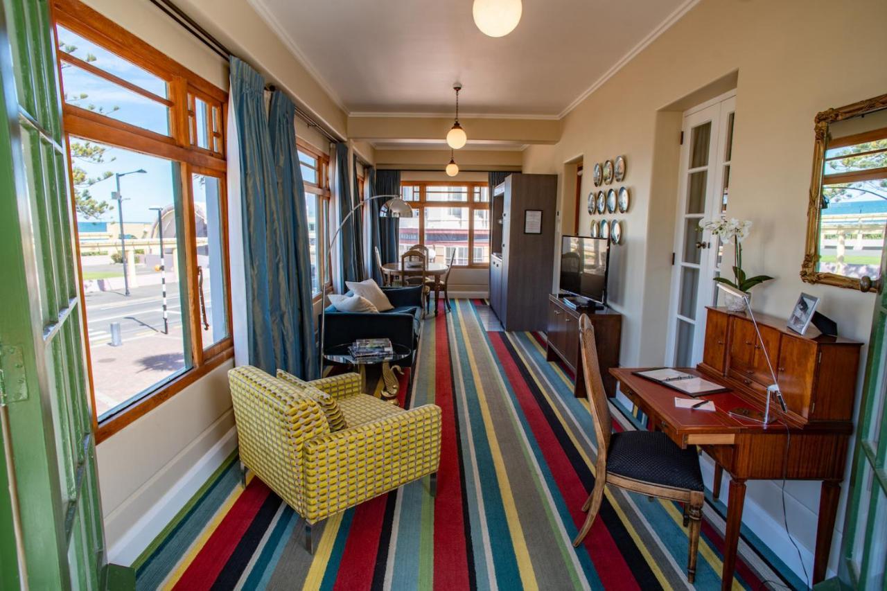 Art Deco Masonic Hotel Napier Bagian luar foto